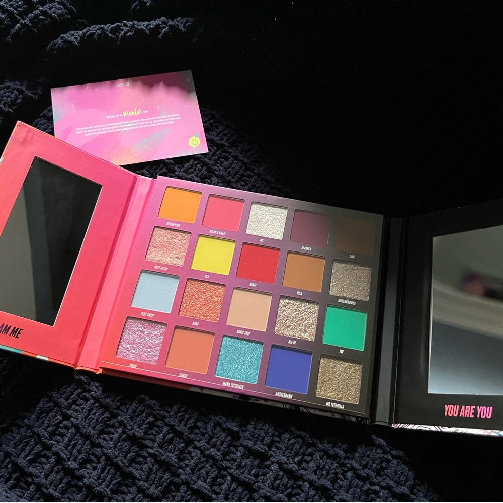 Nikkie Tutorials X Beauty Bay Eyeshadow Palette